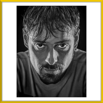 Concurs RETRAT AMB FLAIX (BLANC i NEGRE)